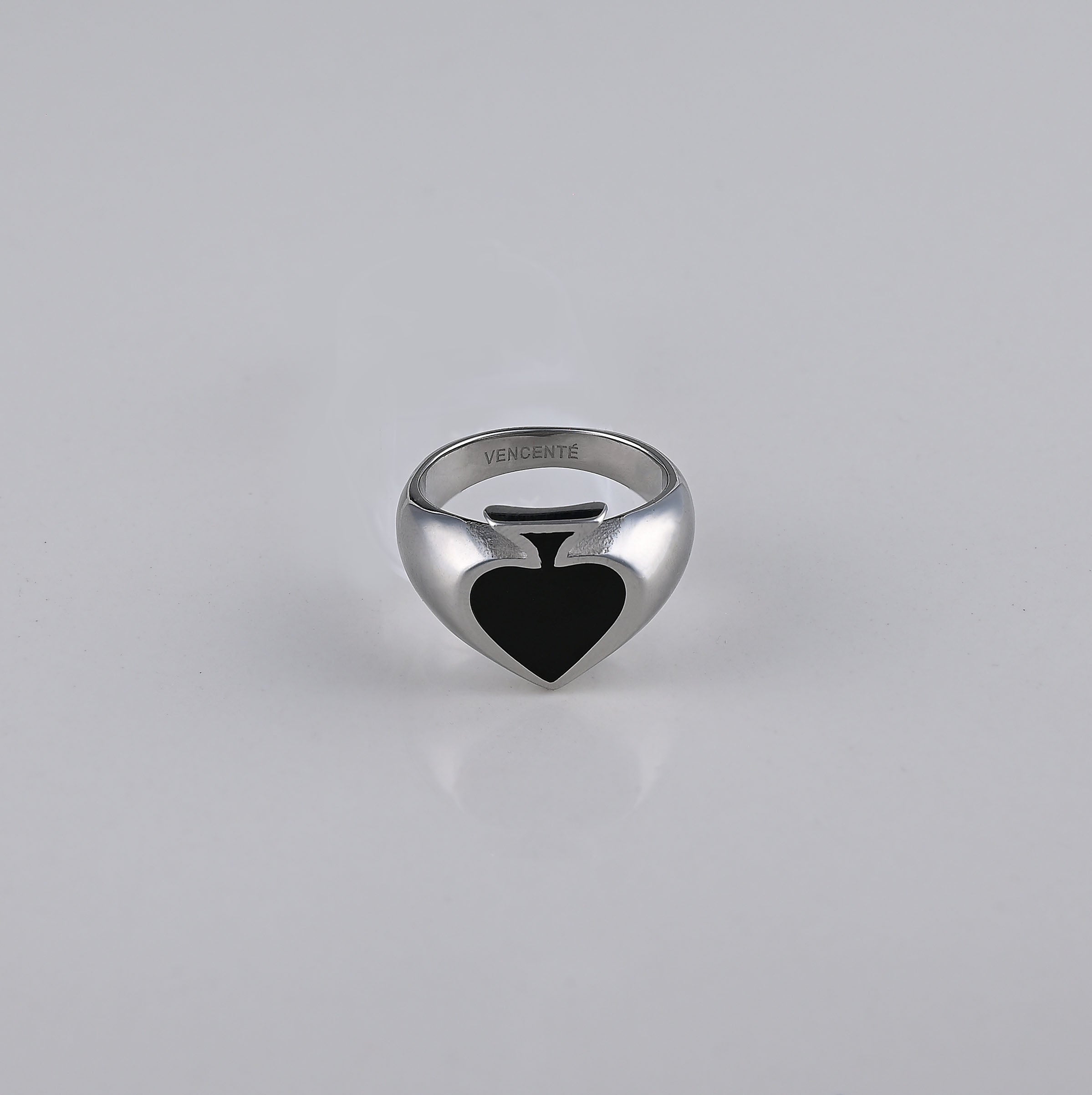Spades Ring (White Gold)